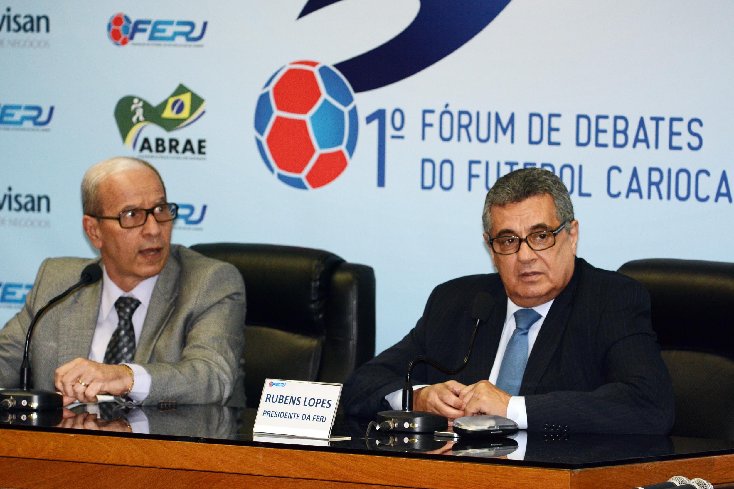 Dr. Álvaro Mello Filho realiza palestra sobre Fair Play Financeiro