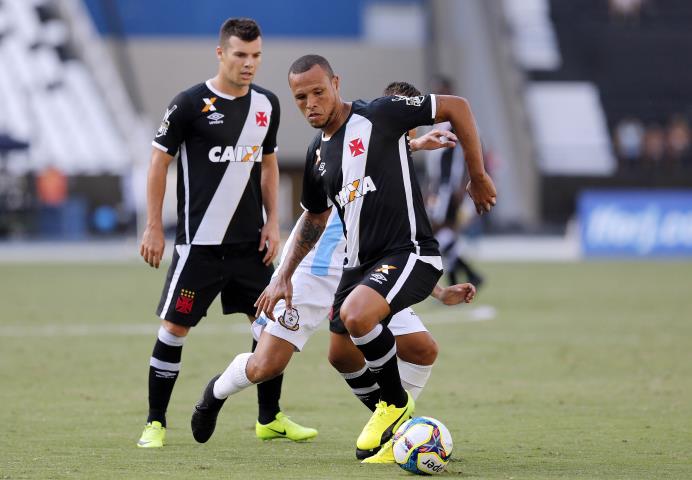 Vasco e Macaé empatam na estreia de Luis Fabiano