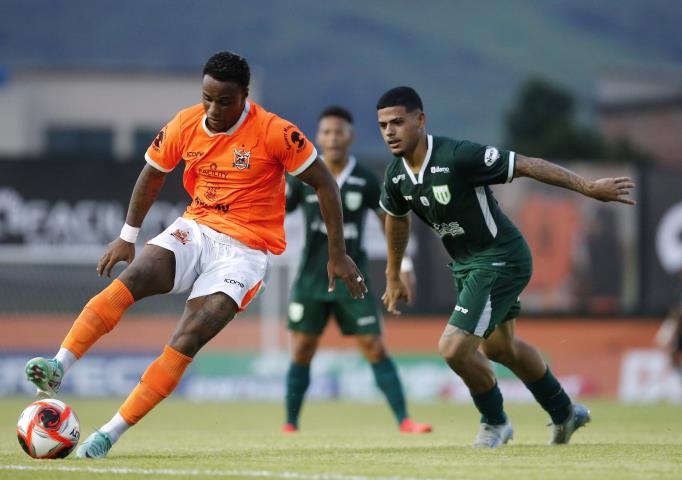 Nova Iguaçu e Boavista empatam na Baixada Fluminense 