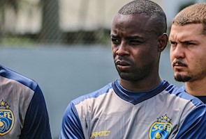 Sampaio Corrêa apresenta mais um reforço para o Cariocão