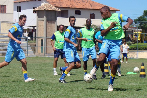 Livre do rebaixamento, Macaé agora sonha com vaga nas semifinais