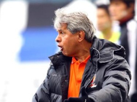 Arthur Bernardes: "Estamos próximos da equipe ideal"