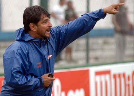 Cabofriense acerta com Cleimar Rocha