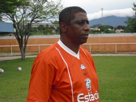 Júlio Marinho não é mais técnico do Estácio