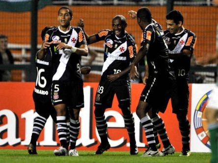 Vasco avança na Copa Sul-Americana