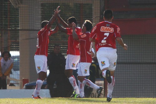 America bastante desfalcado para o jogo contra o Duque de Caxias