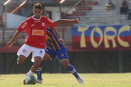 America vence na estreia da Copa Rio