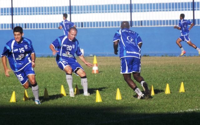 Goytacaz intensifica treinos visando o Imperial