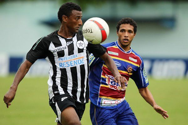 Elias feliz com vaga do Resende na Série D do Brasileiro