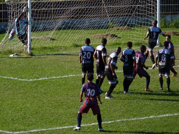Bonsucesso vence Mesquita e segue na liderança do Grupo A