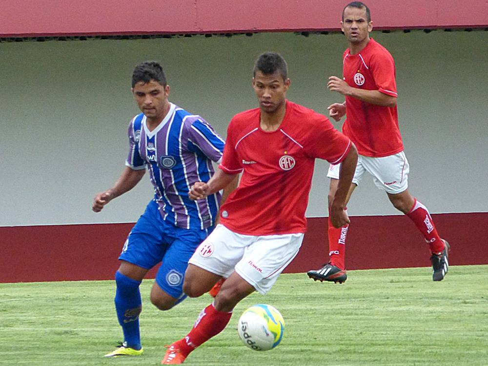 America vence e entra no G2 da Copa Rio