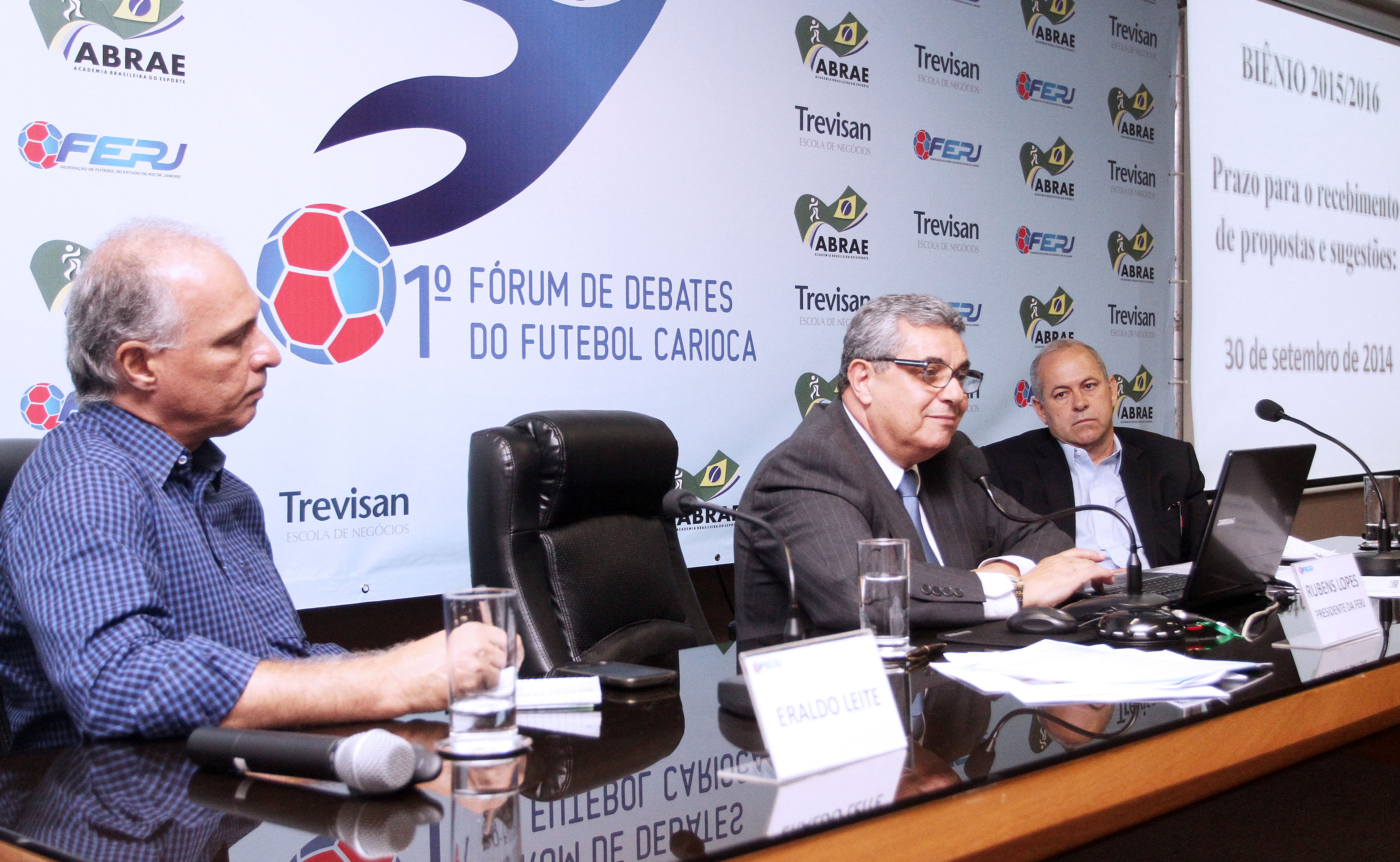 Presidente da FERJ encerra o "I Fórum de Debates do Futebol Carioca"