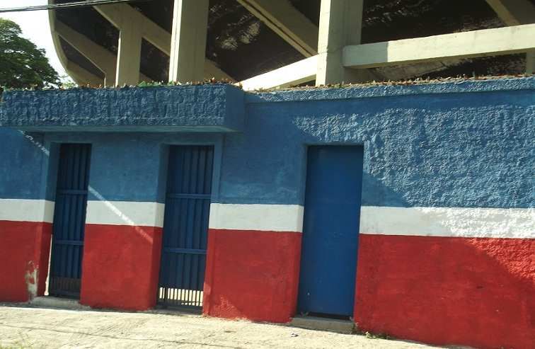 Friburguense começa a preparar seu estádio para 2015