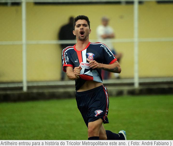 Sabão renova contrato com Gonçalense e revela: "Vamos disputar para subir"