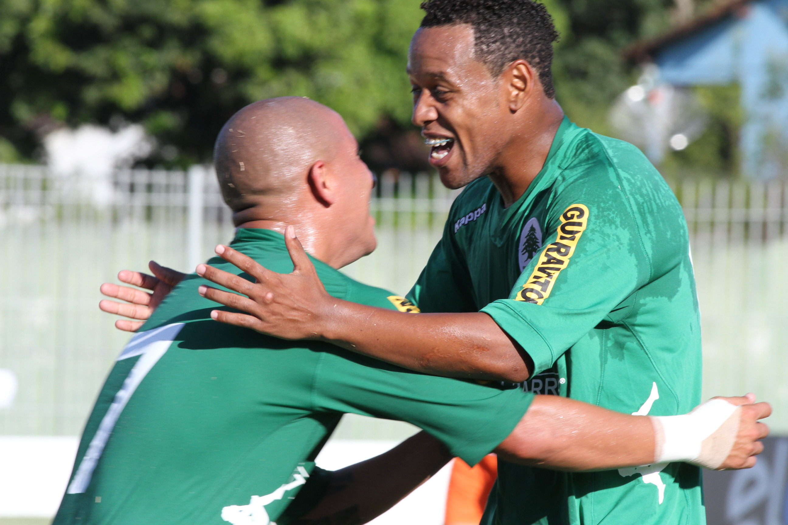 André Luis dá a volta por cima e mira a artilharia