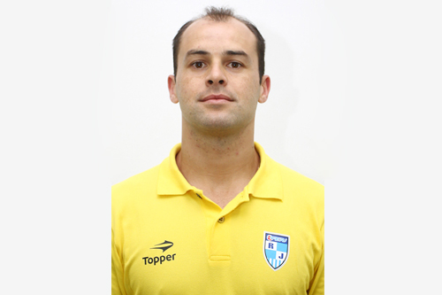 Grazianni Maciel apita Bangu x Vasco