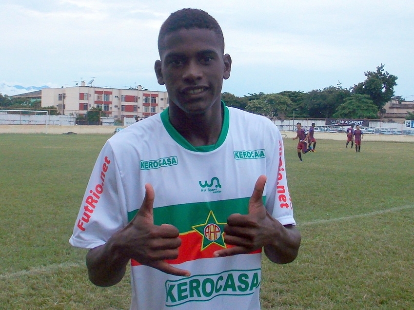 Juninho retorna à Portuguesa