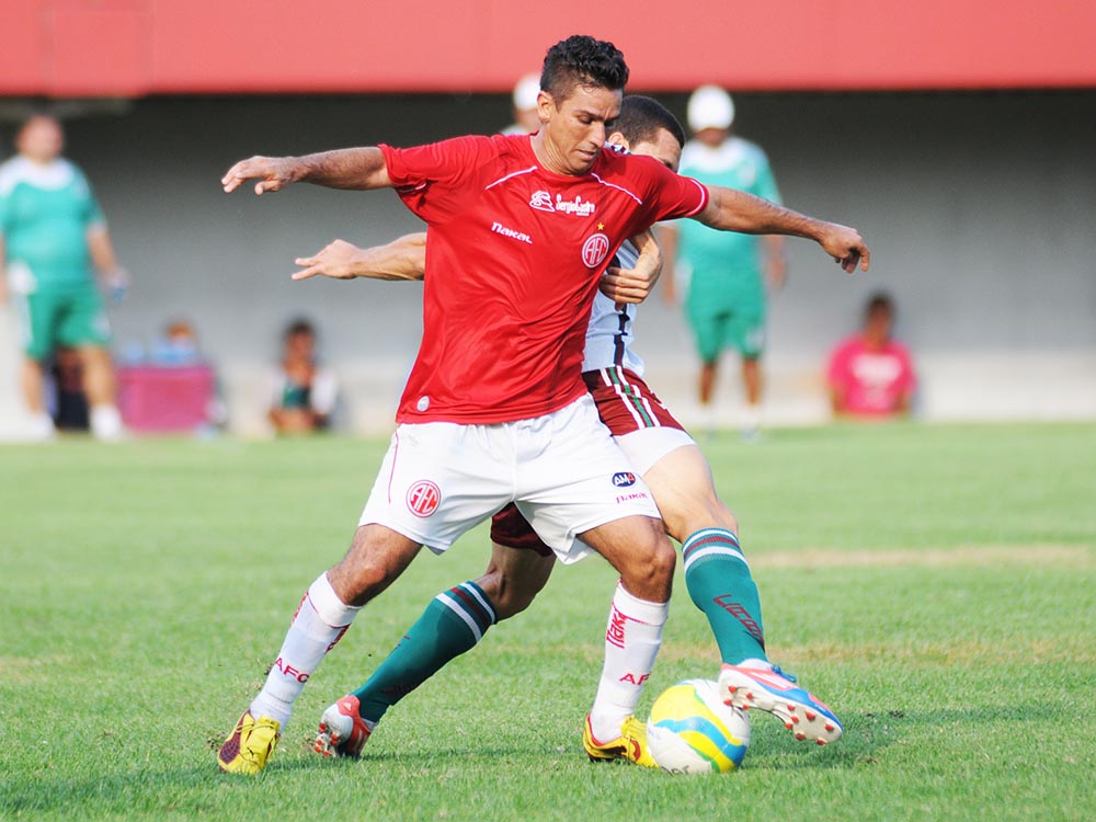 Barra da Tijuca vence o America