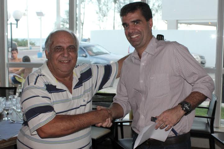 Júnior Lopes é o novo técnico do Macaé