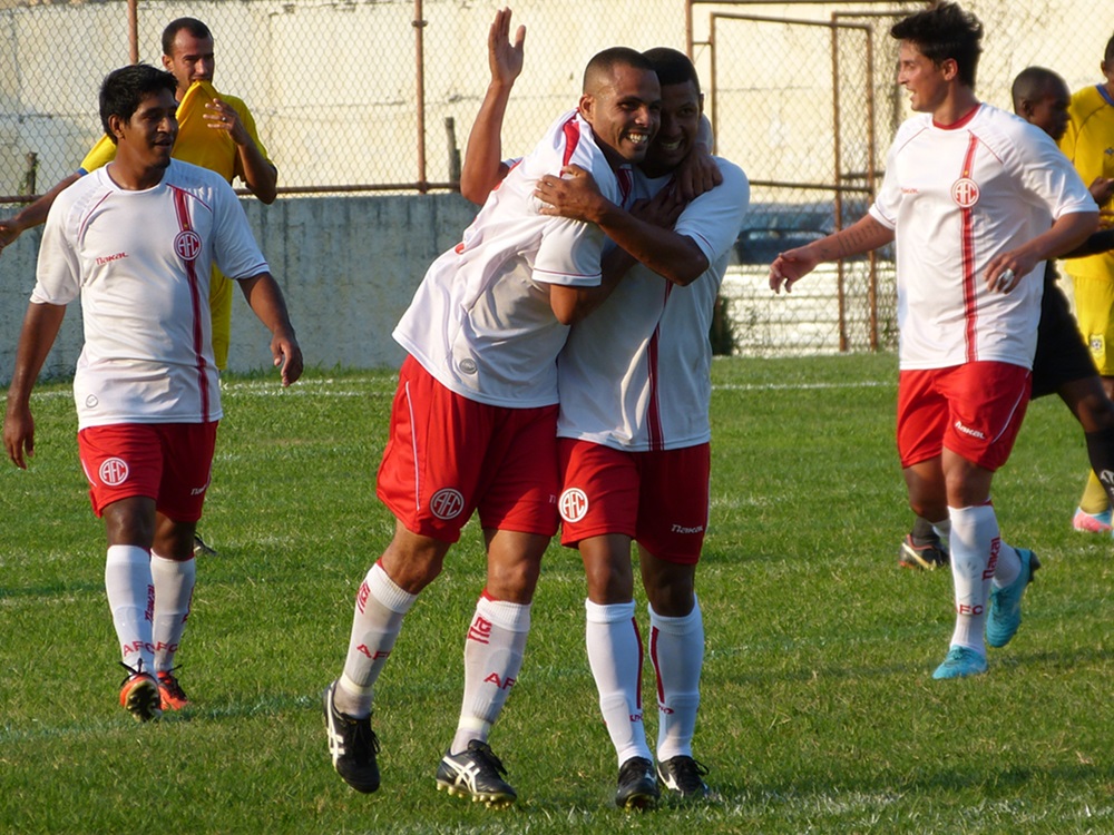 America goleia o Duquecaxiense na estreia da Copa Rio