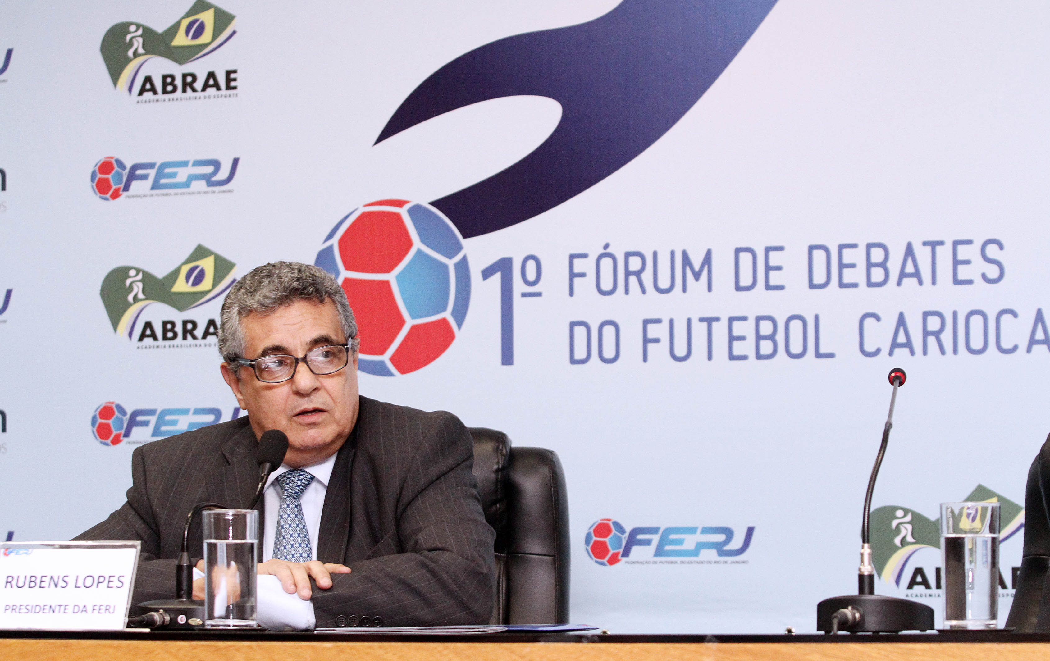 Estudo do horário das partidas é o tema inicial do "I Fórum de Debates do Futebol Carioca"
