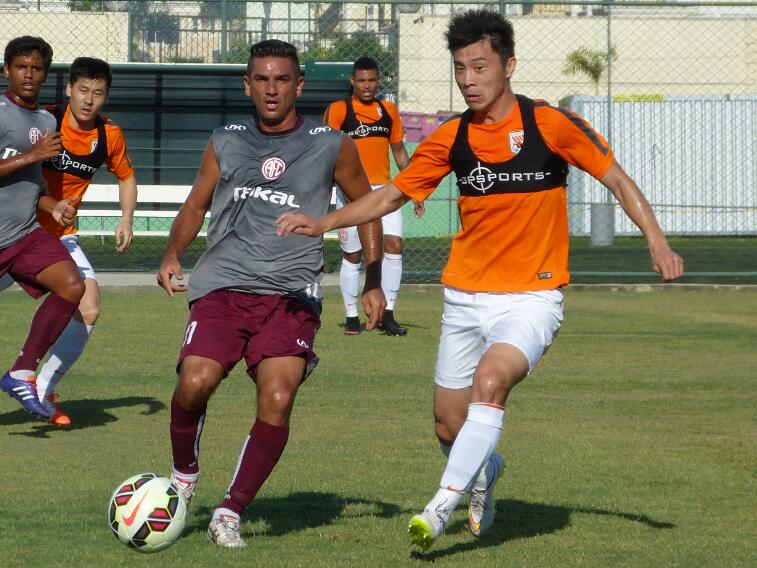 America empata amistoso contra o Shandong Luneng