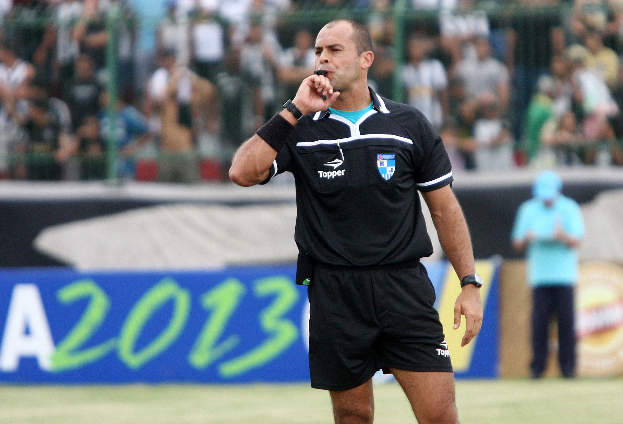 Grazianni Maciel apita Barcelona x Madureira