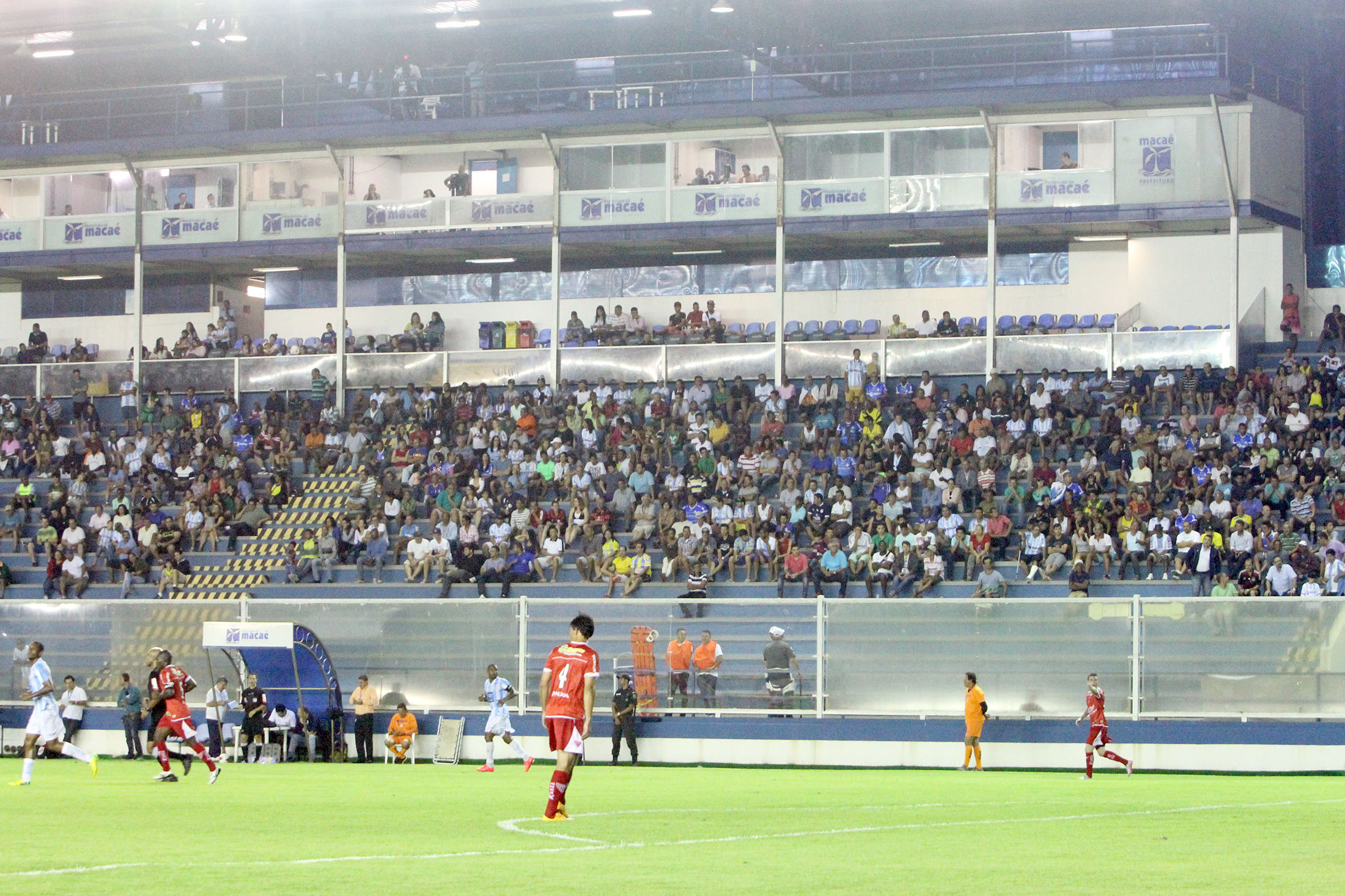 Macaé mantém ingressos promocionais para partida contra o Vitória