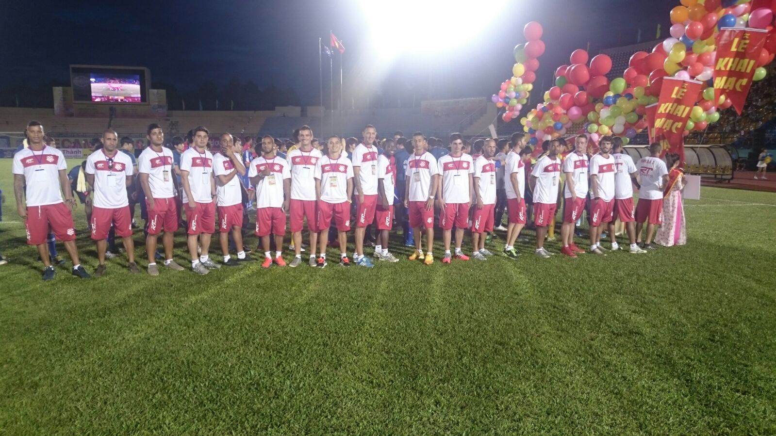 Bangu participa da cerimônia de abertura da BTV Cup