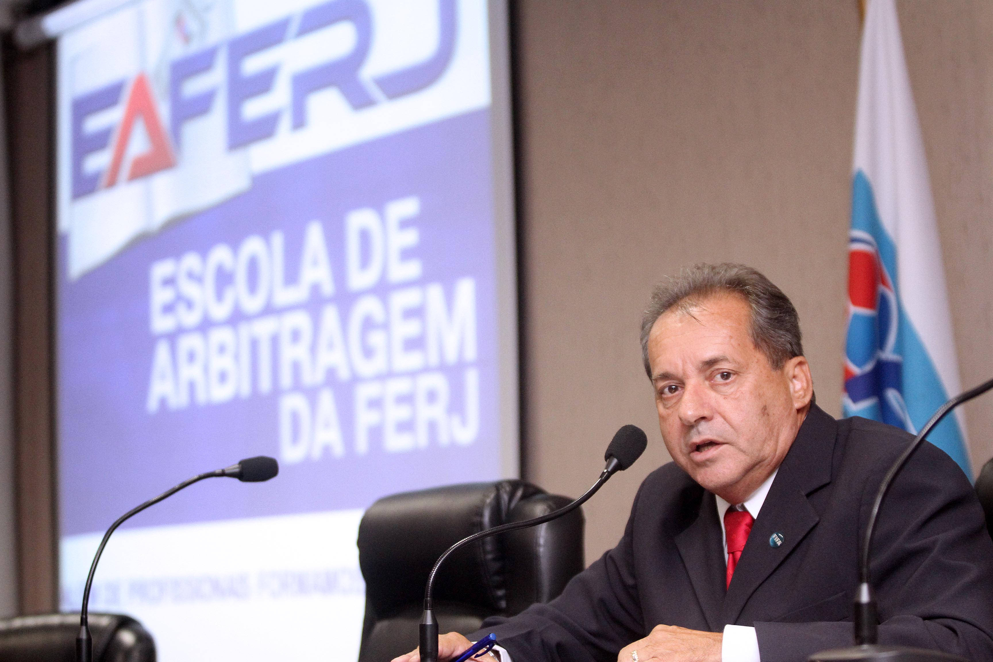 EAFERJ realiza aula inaugural para Turma 2015