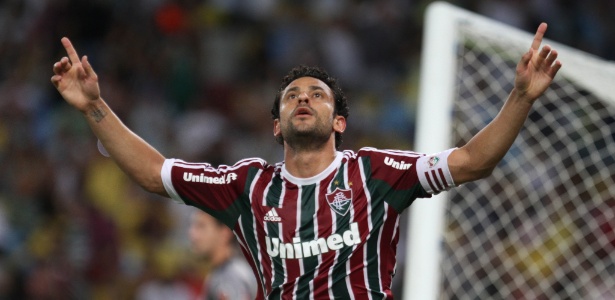 Fluminense estreia com vitória no Carioca 2015