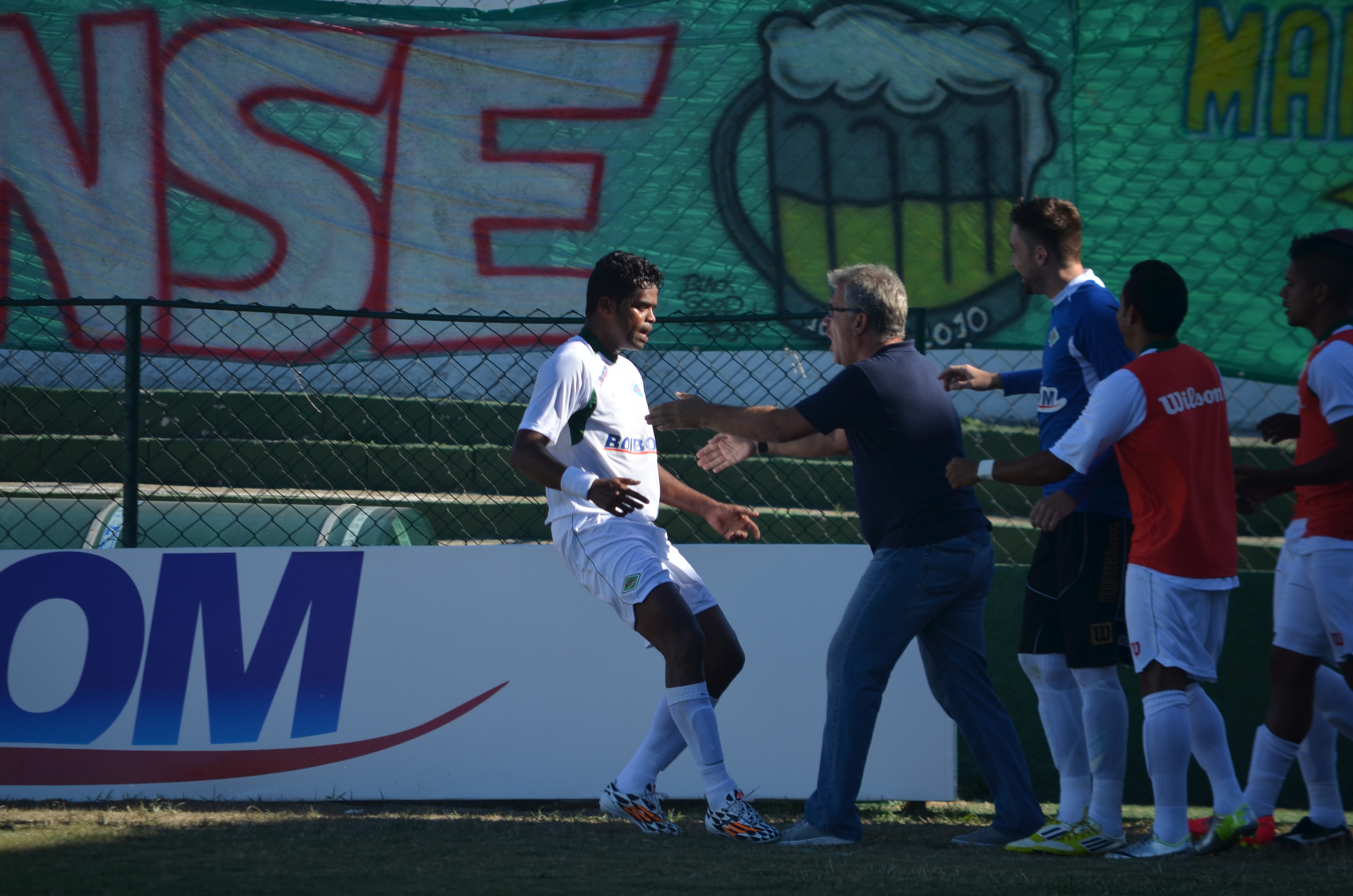 Cabofriense vence a segunda seguida no Carioca