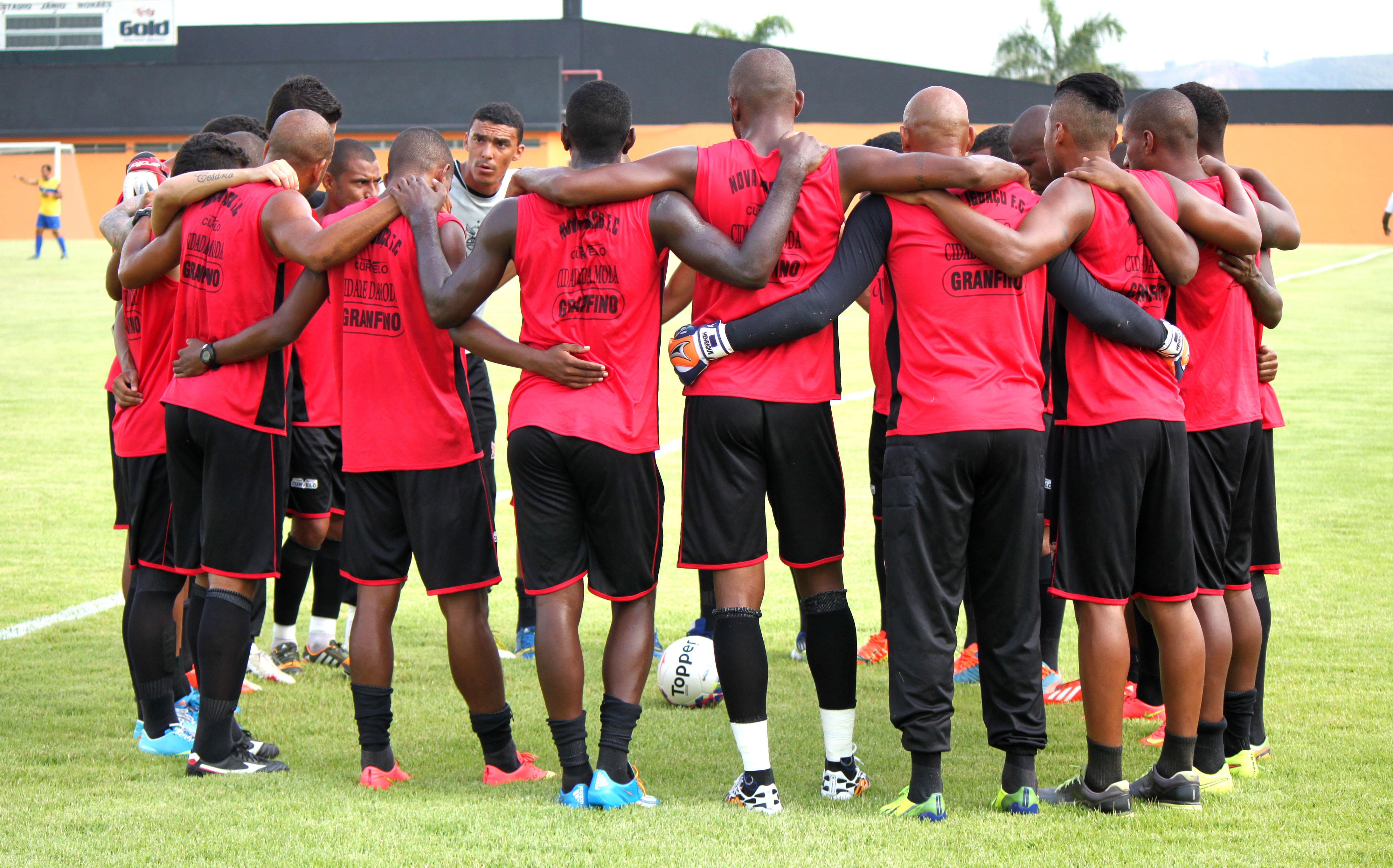 Nova Iguaçu faz decisão contra o Barra Mansa nesta quarta-feira