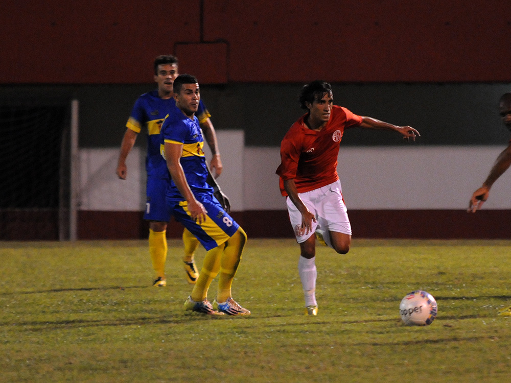 America empata com Sampaio Corrêa e avança para a semifinal