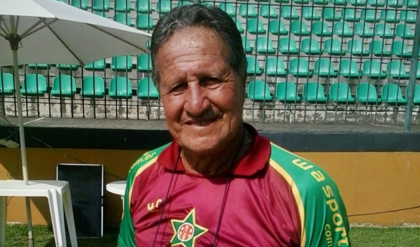 Portuguesa anuncia Didinho como novo treinador