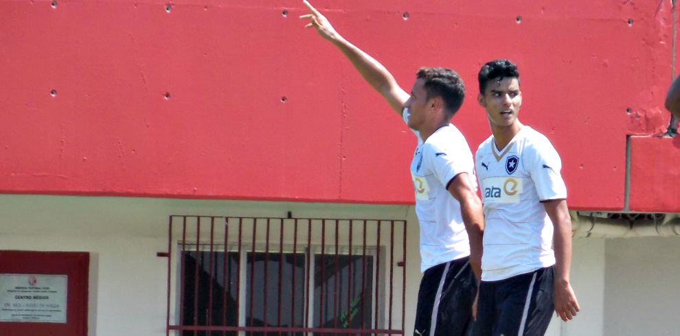 Botafogo lidera seu grupo e clubes médios surpreendem no Torneio OPG