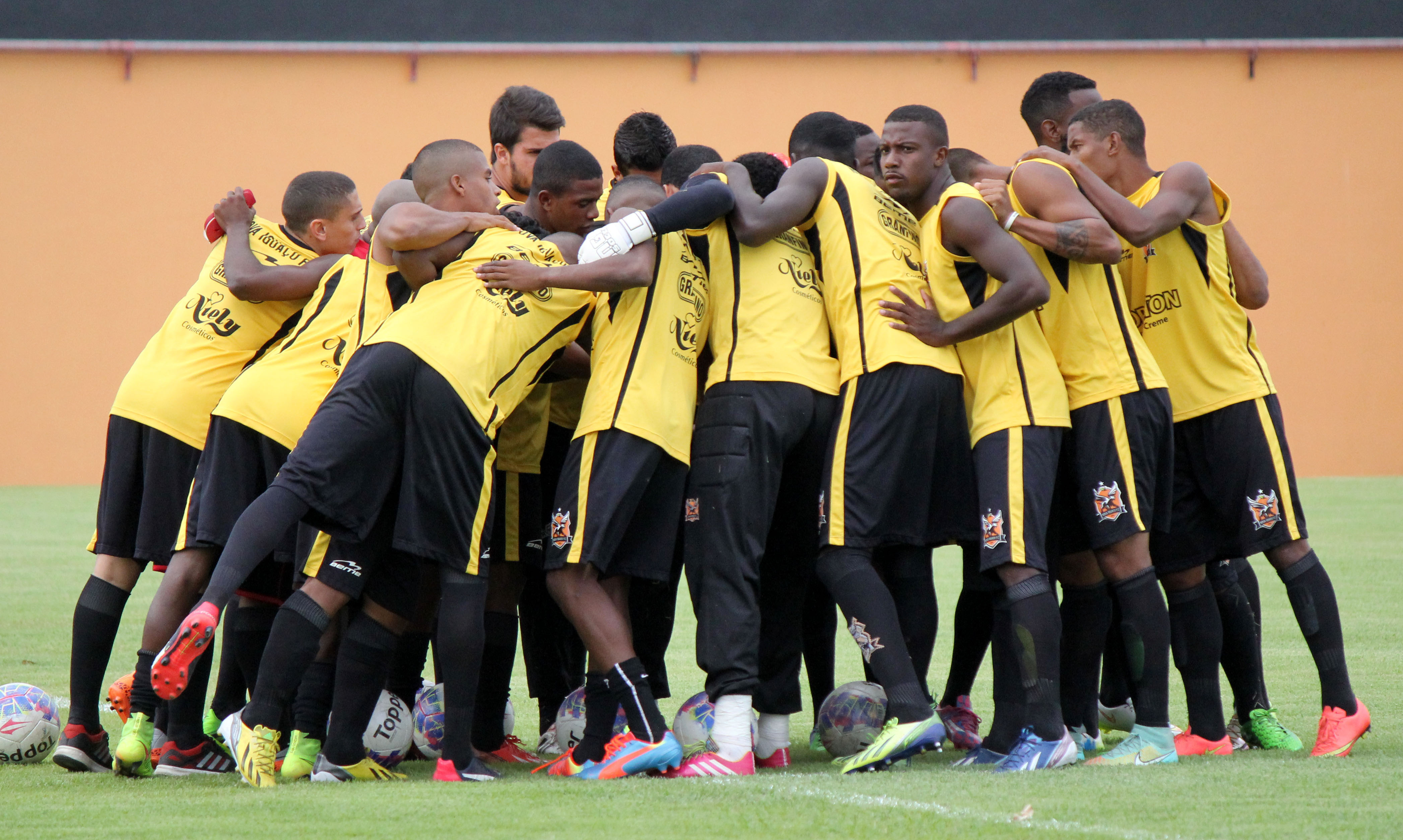 Em busca do tri, Nova Iguaçu estreia na Copa Rio