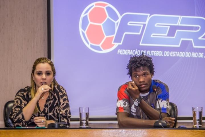 Iniciativa da FERJ com refugiados é destaque no site da ONU