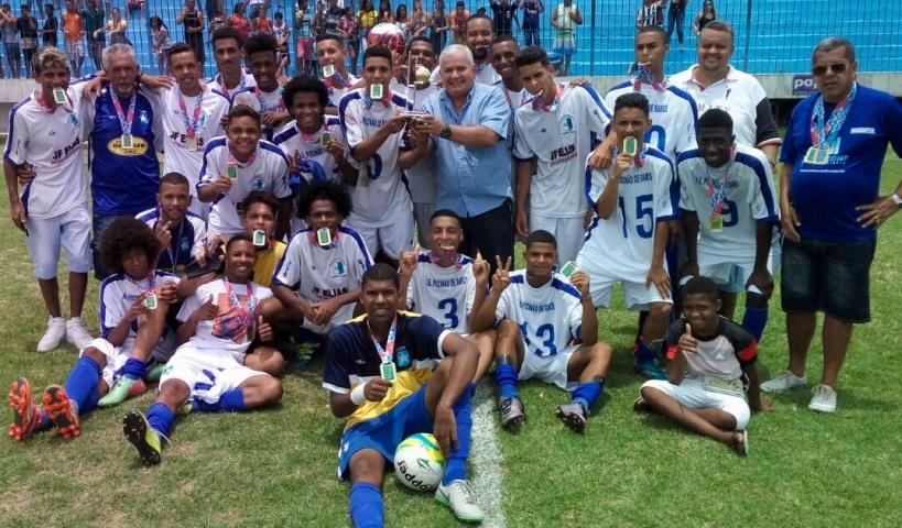 Piscinão de Ramos conquista o Amador da Capital Sub-20