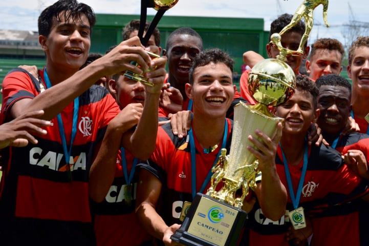 Flamengo conquista os títulos Metropolitanos Sub-13 e Sub-14