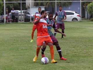 Duque de Caxias e Barra da Tijuca terminam empatados no Marrentão