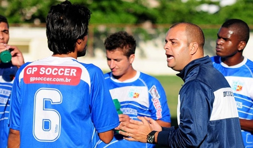 Leandro Silva exalta o espírito guerreiro do Angra dos Reis