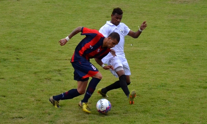 Resende bate o Bonsucesso no Estádio do Trabalhador