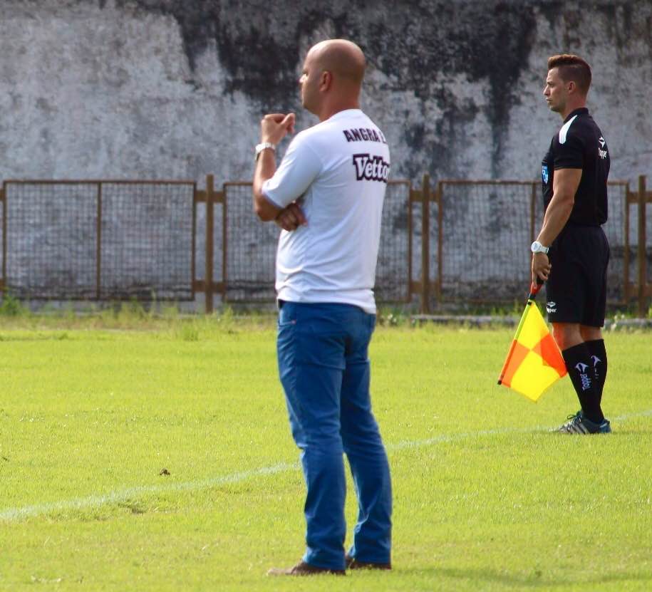Leandro Silva confia na reação do Angra dos Reis
