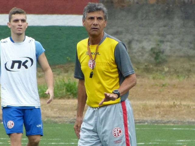 Para Clovis de Oliveira, maior entrosamento é o destaque do America em amistoso