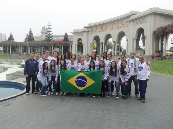 Seleção Feminina da Liga Sul-Fluminense conquista o vice-campeonato no Peru