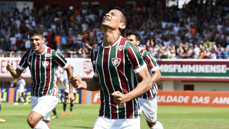Fluminense goleia a Ponte Preta-SP em Giulite Coutinho