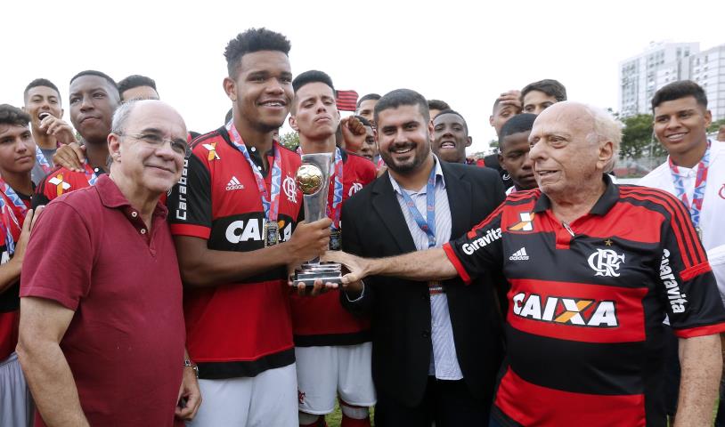 Flamengo é bicampeão Estadual Sub-17