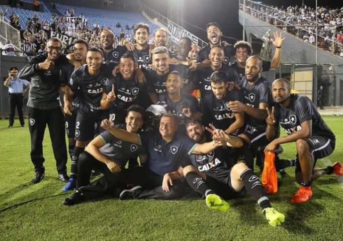 Botafogo se garante na fase de grupos da Libertadores