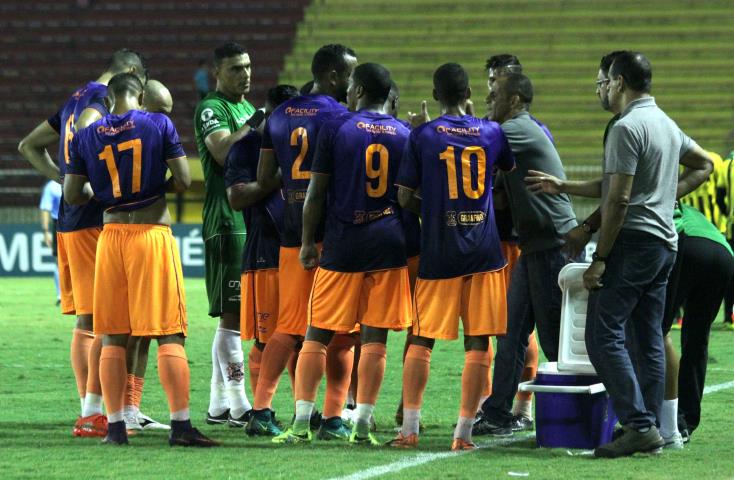 Em busca das semifinais, Nova Iguaçu enfrenta o Resende em Xerém